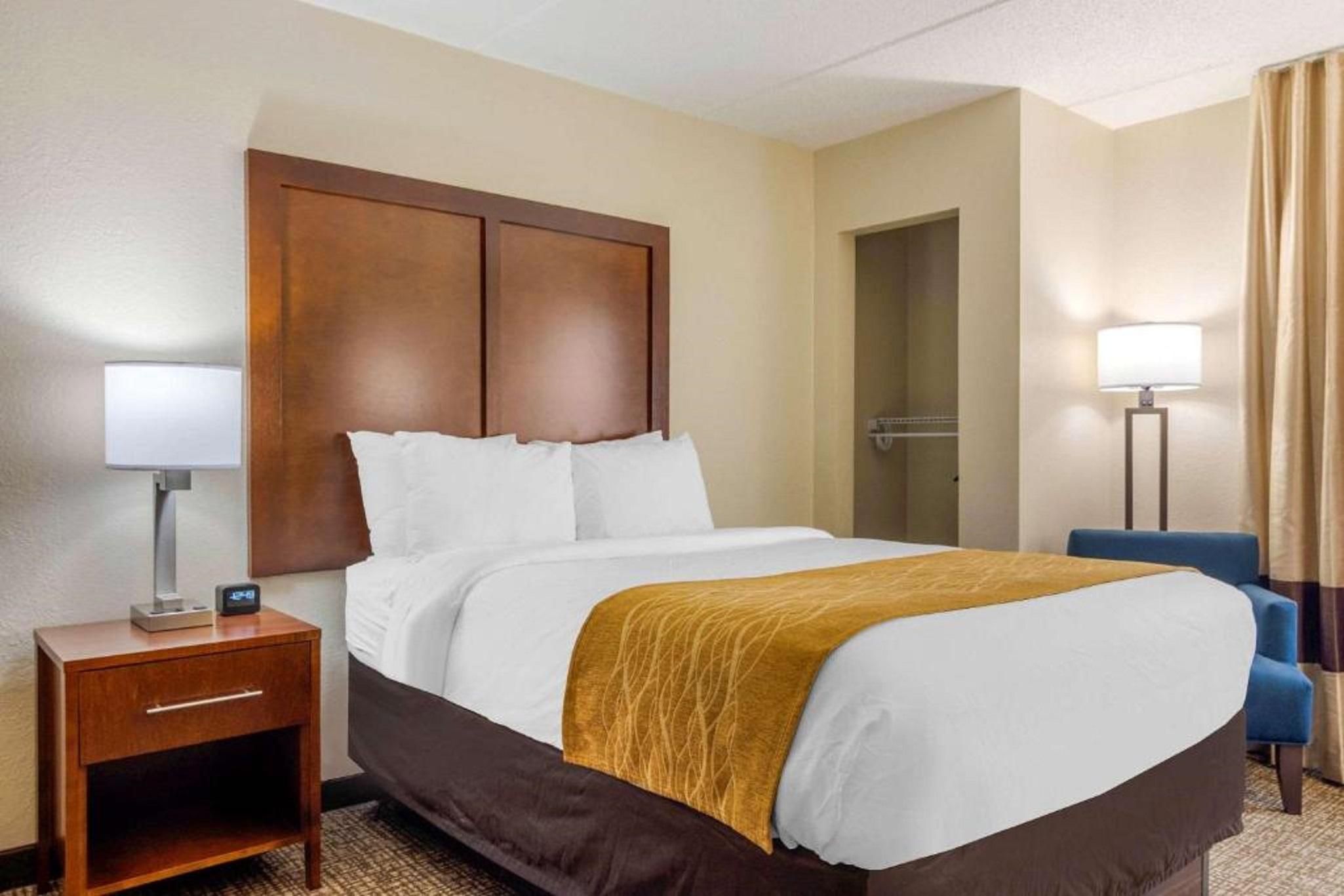 Comfort Inn Atlanta Airport Экстерьер фото