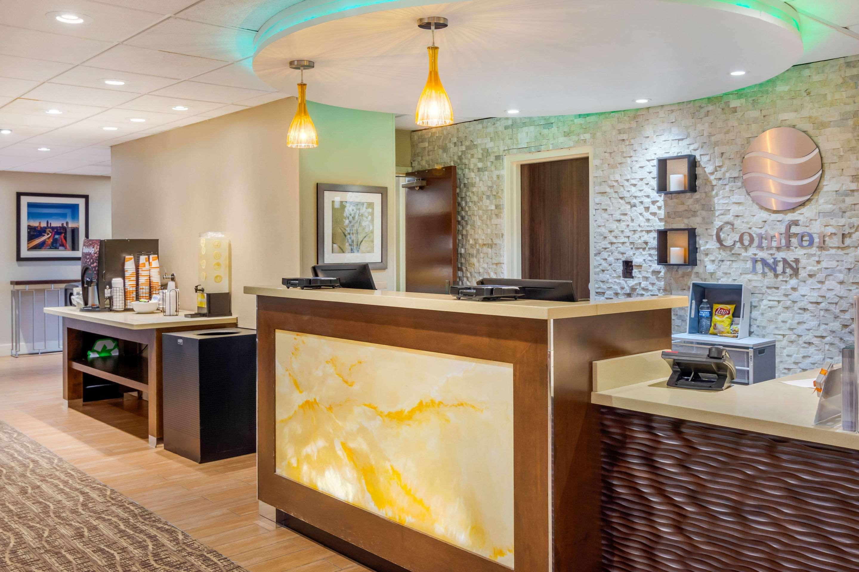 Comfort Inn Atlanta Airport Экстерьер фото