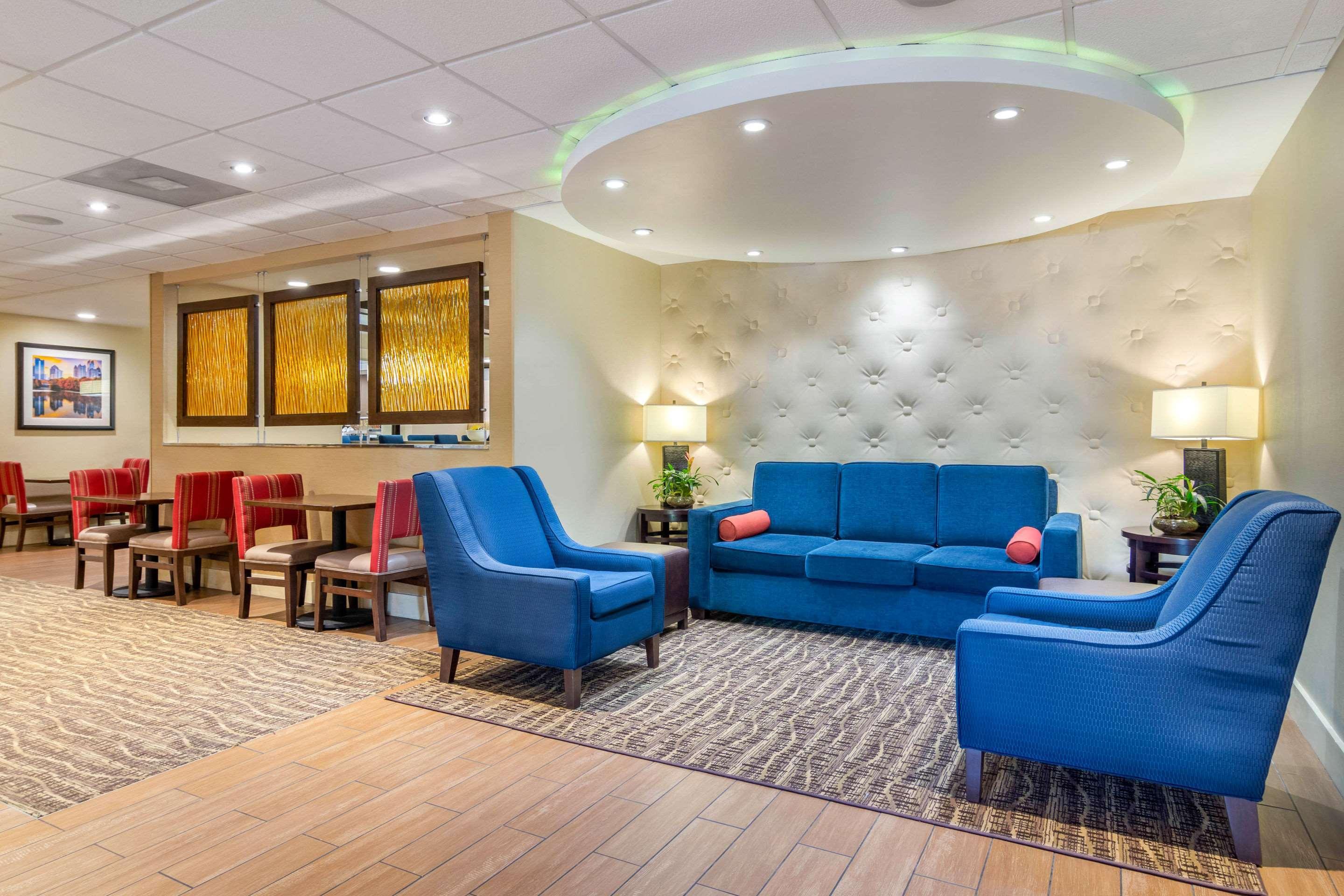 Comfort Inn Atlanta Airport Экстерьер фото